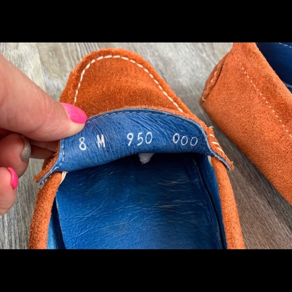 Orange Suede Leather Moccassin Style Shoe SZ 8 - Picture 1 of 5